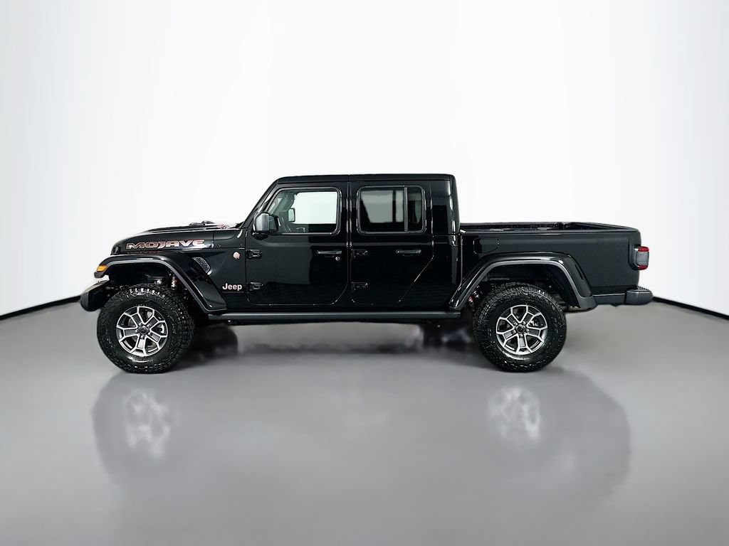 New 2026 Jeep Gladiator Mojave w/ Technology Group AWD/4WD image 4