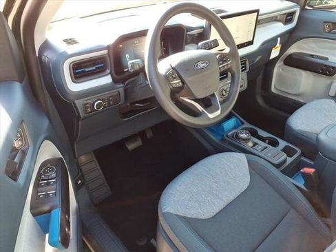 New 2025 Ford Maverick XLT image 20