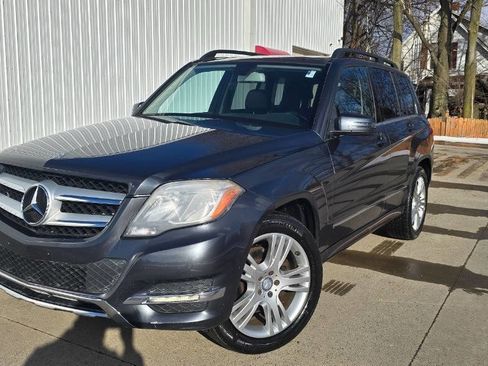 Used 2014 Mercedes-Benz GLK 350 4MATIC image 2