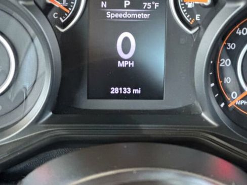 Used 2024 Jeep Wrangler Sport S image 22