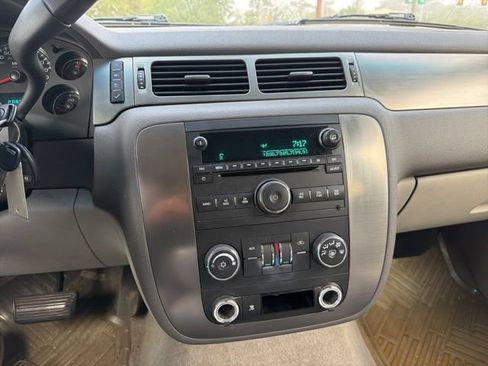 Used 2007 Chevrolet Tahoe LS RWD image 9