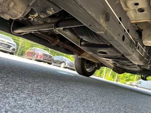 Used 2021 Chevrolet Colorado LT w/ Safety Package image 27