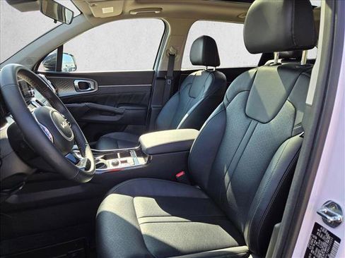 Used 2022 Kia Sorento SX image 17