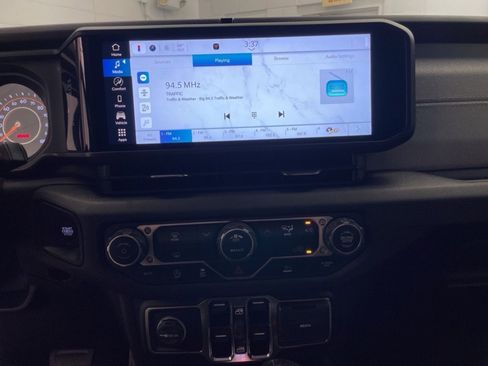 New 2025 Jeep Wrangler Sport S image 10