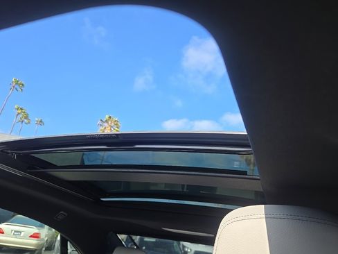 Used 2016 Mercedes-Benz E 400 Coupe image 25