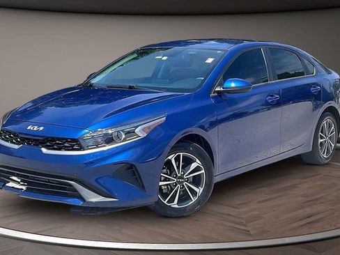 Used 2023 Kia Forte LXS FWD image 1