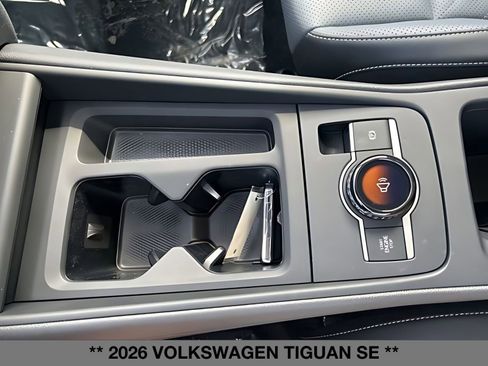 New 2026 Volkswagen Tiguan SE AWD/4WD image 28