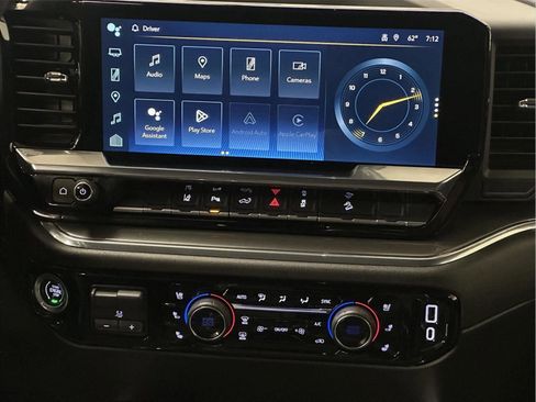 Certified 2024 Chevrolet Silverado 2500 High Country w/ Technology Package image 36