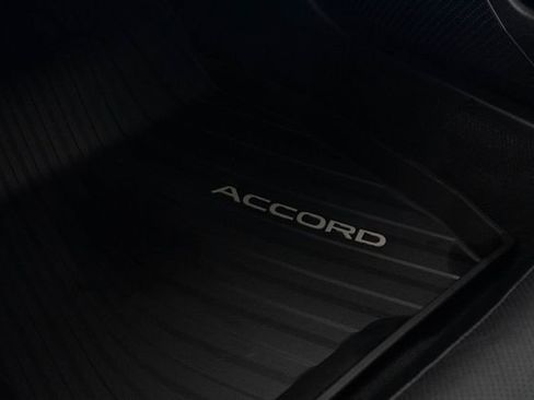 Used 2024 Honda Accord EX-L image 30