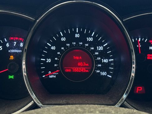 Used 2011 Kia Optima EX w/ Premium Pkg image 11