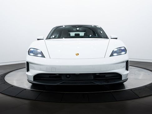 New 2025 Porsche Taycan image 10