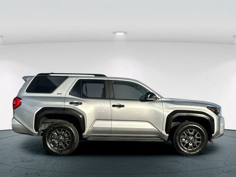 Used 2025 Toyota 4Runner SR5 image 7