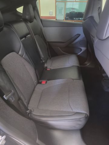 Used 2026 Tesla Model Y 2WD image 19