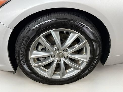 Used 2016 INFINITI Q50 3.0t Premium w/ Driver Assistance Package RWD image 42