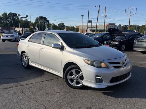 Used 2013 Toyota Corolla S FWD image 17