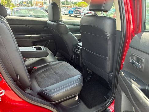 Used 2019 Mitsubishi Outlander SE AWD/4WD image 5