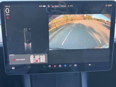 Used 2021 Tesla Model Y Long Range AWD/4WD image 29