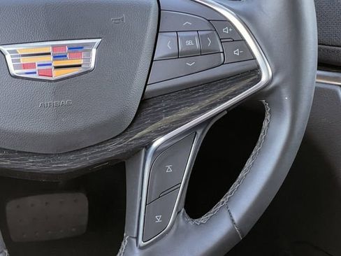 Certified 2025 Cadillac XT5 Premium Luxury image 16