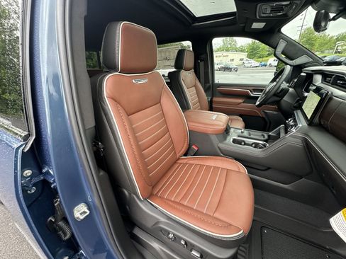 New 2026 GMC Sierra 2500 Denali Ultimate AWD/4WD image 26