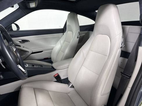 Certified 2017 Porsche 911 Carrera S RWD image 5