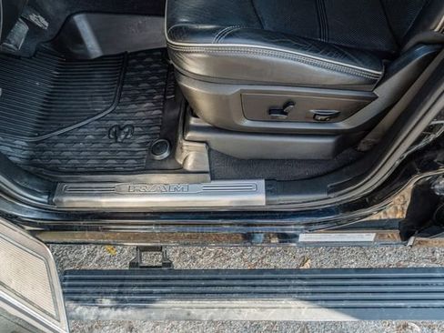 Used 2020 RAM 3500 Limited image 17