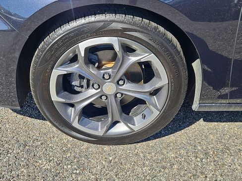 Used 2023 Chevrolet Malibu LT FWD image 7