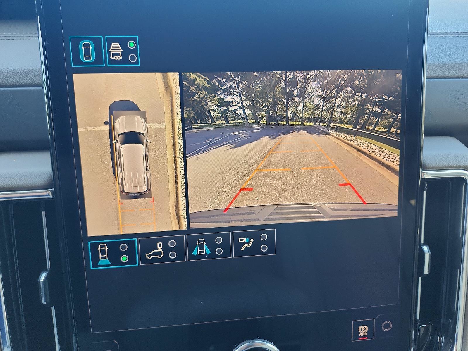 New 2027 GMC Yukon Denali w/ Sun & Power Step Package AWD/4WD image 15