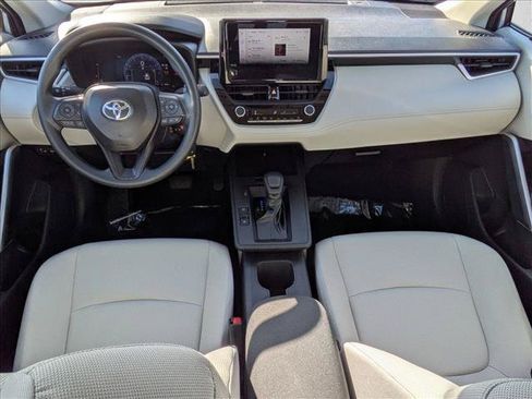 Used 2026 Toyota Corolla Cross L FWD image 16