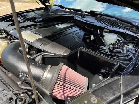 Used 2018 Ford Mustang GT Premium RWD image 27