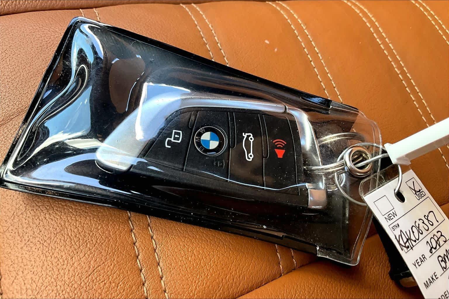 Used 2019 BMW 330i Sedan w/ Premium Package RWD image 15