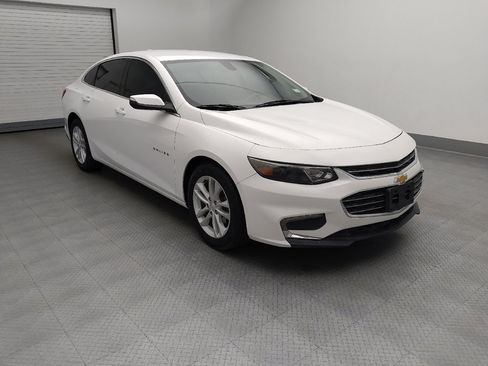 Used 2018 Chevrolet Malibu LT FWD image 13
