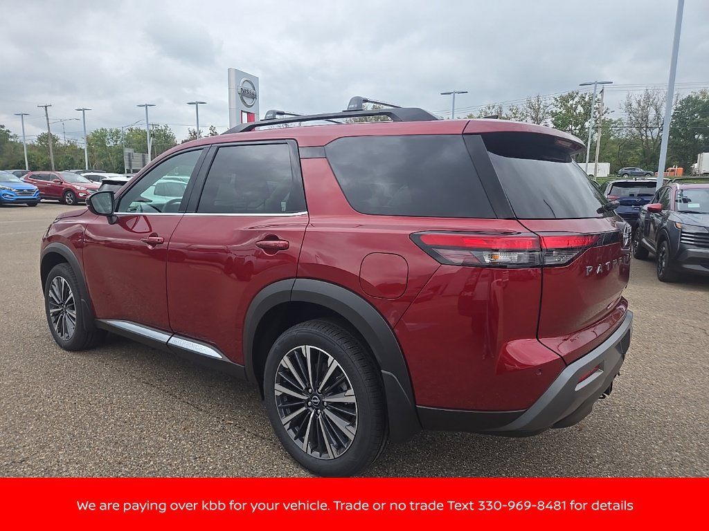 New 2026 Nissan Pathfinder Platinum w/ Accent Package AWD/4WD image 5
