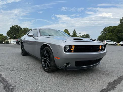 Used 2018 Dodge Challenger SXT w/ Blacktop Package RWD image 8