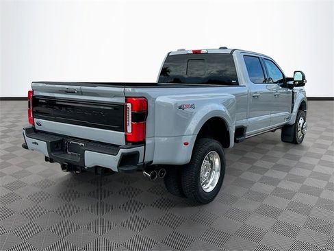 Used 2026 Ford F450 Platinum image 7