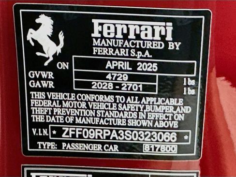 Used 2025 Ferrari Roma Spider RWD image 46
