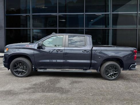 Used 2023 Chevrolet Silverado 1500 RST w/ Z71 Off-Road Package image 4