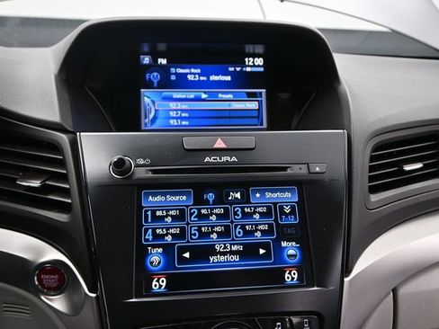 Used 2018 Acura ILX w/ Premium Package image 12