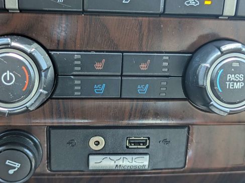 Used 2012 Ford F150 Lariat w/ Lariat Plus Pkg RWD image 23