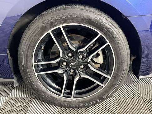 Used 2020 Ford Mustang Premium RWD image 32