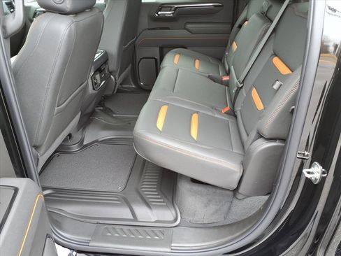 New 2026 GMC Sierra 1500 AT4 w/ AT4 Premium Package image 6