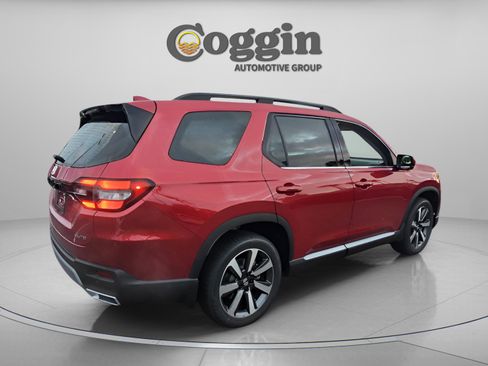 New 2025 Honda Pilot Elite image 6