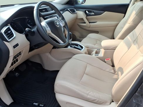 Used 2016 Nissan Rogue SL FWD image 11