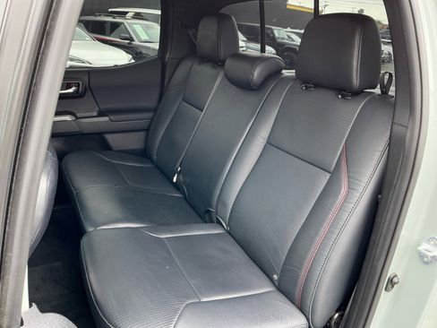 Used 2021 Toyota Tacoma TRD Pro AWD/4WD image 19