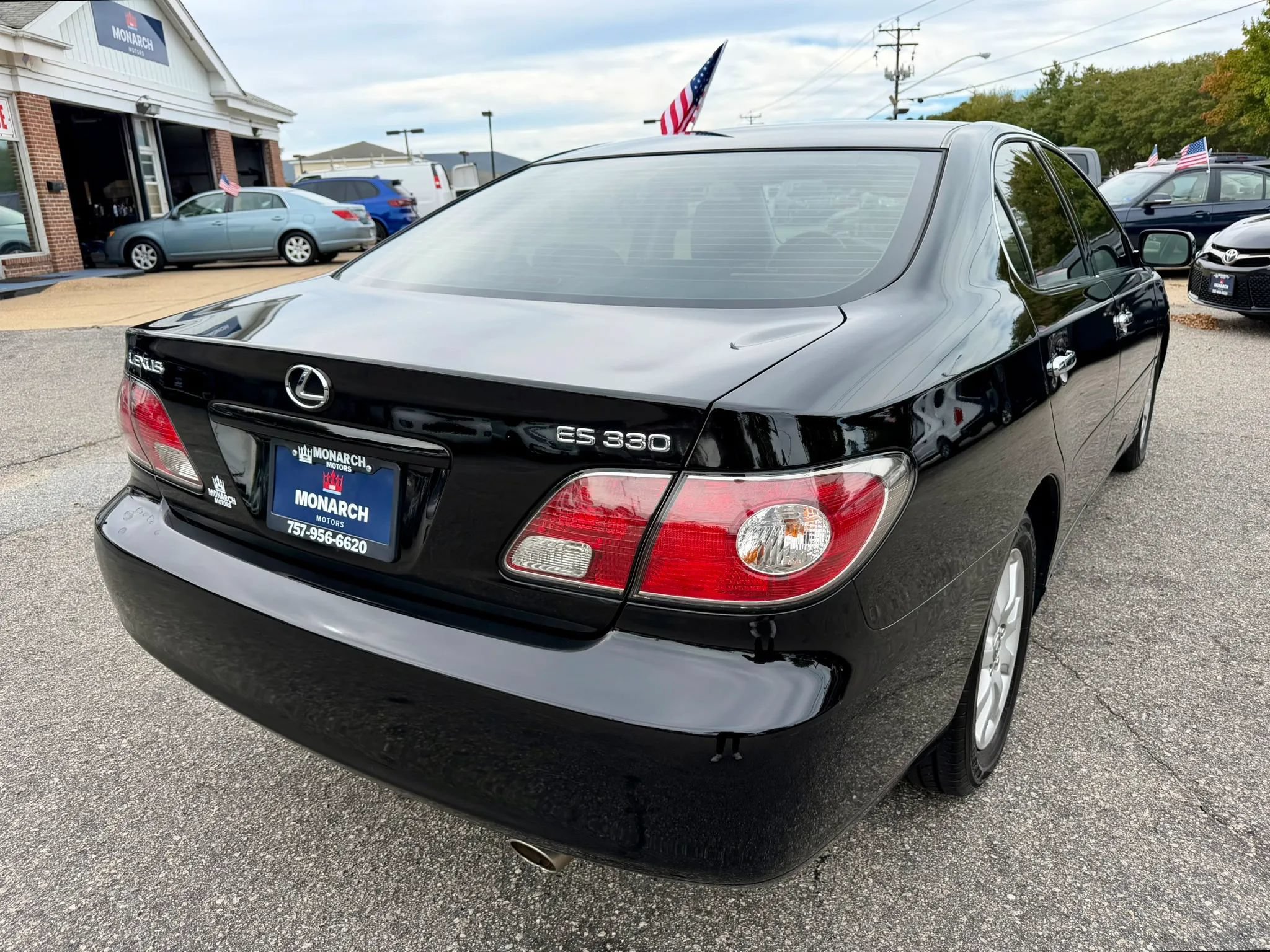 Used 2004 Lexus ES 330 FWD image 5