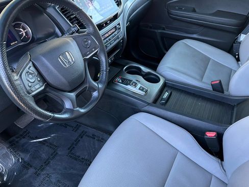 Certified 2023 Honda Passport EX-L image 10