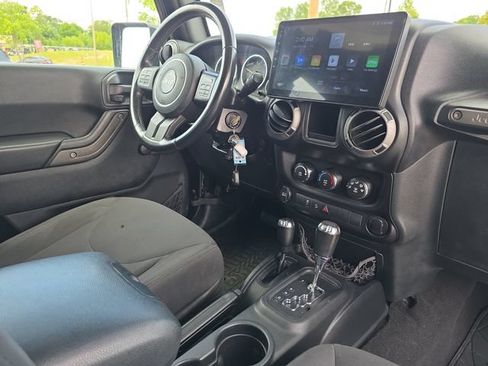 Used 2016 Jeep Wrangler Unlimited Sport w/ Max Tow Package AWD/4WD image 17