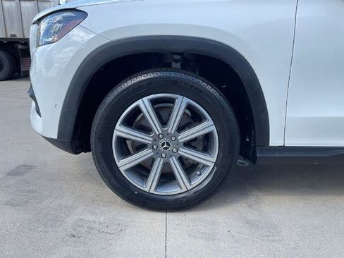 Used 2023 Mercedes-Benz GLS 450 4MATIC image 18