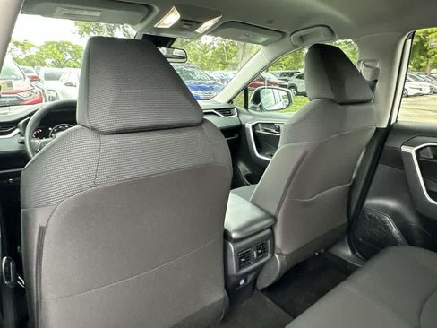 Used 2025 Toyota RAV4 LE FWD image 16