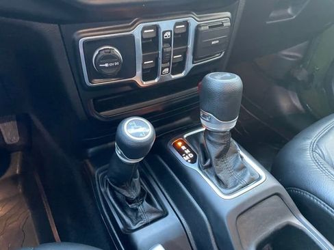 Used 2021 Jeep Wrangler Unlimited Sport AWD/4WD image 20