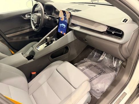 Used 2022 Polestar Polestar 2 w/ Performance Package AWD/4WD image 32